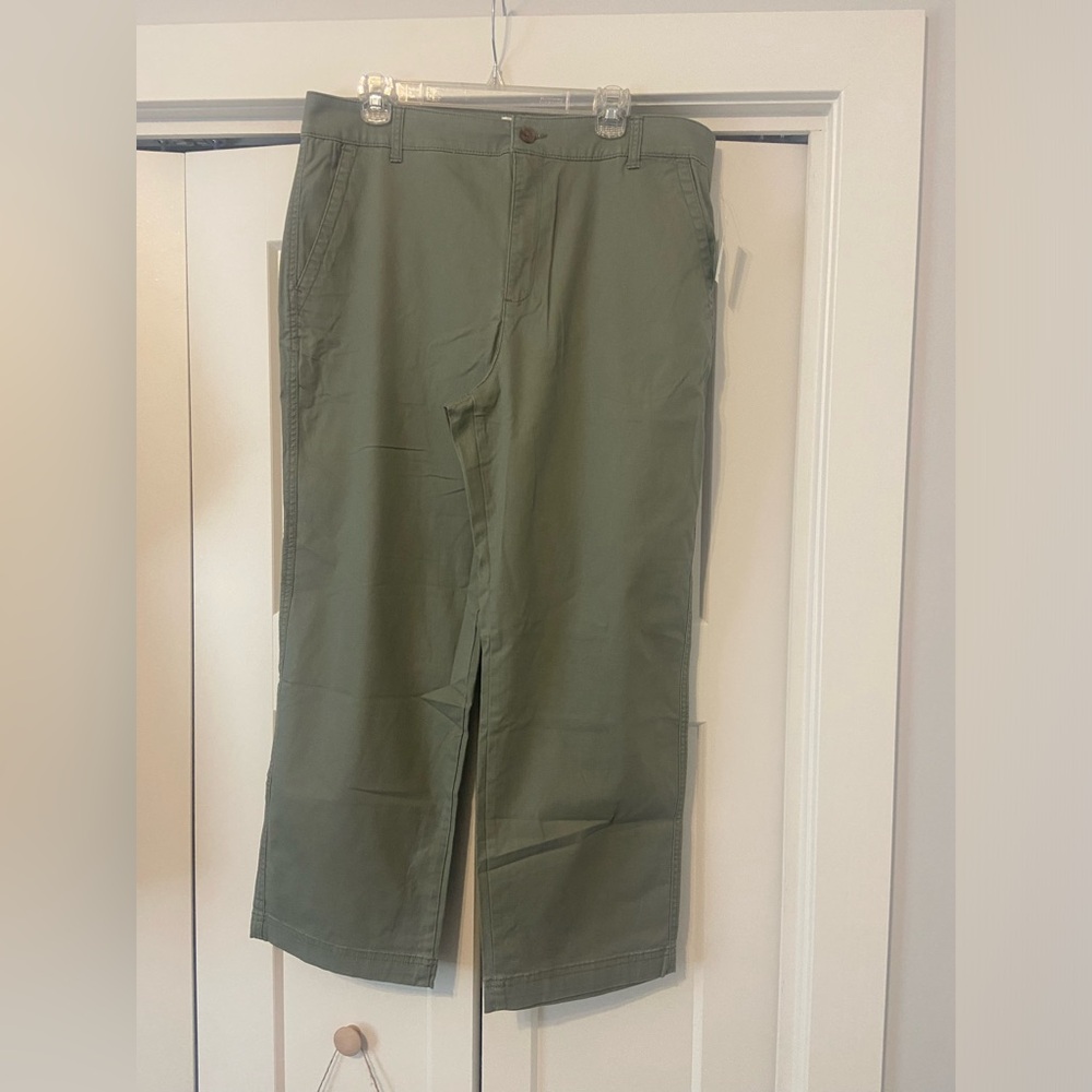 GAP Girlfriend khaki olive green 16 NWT